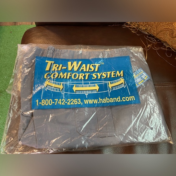 Vintage Haband Tri-Waist Comfort Blue Cargo Shorts, Men’s 42, NWT - Picture 3 of 6